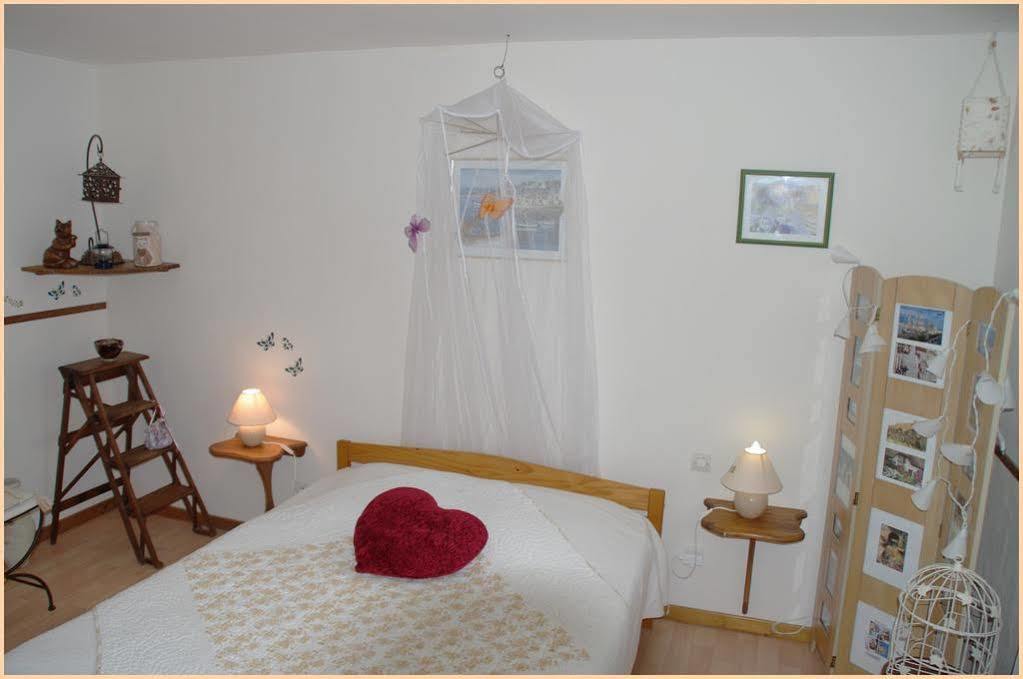 Chambres D'Hotes Les Fleurettes En Baie Du Mont Saint Michel Exteriör bild